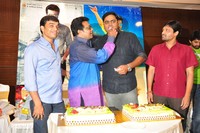 Yevadu Movie Pressmeet